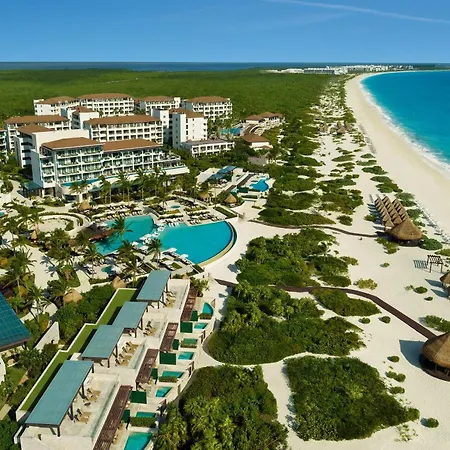 Dreams Playa Mujeres Golf & Spa Resort-3
